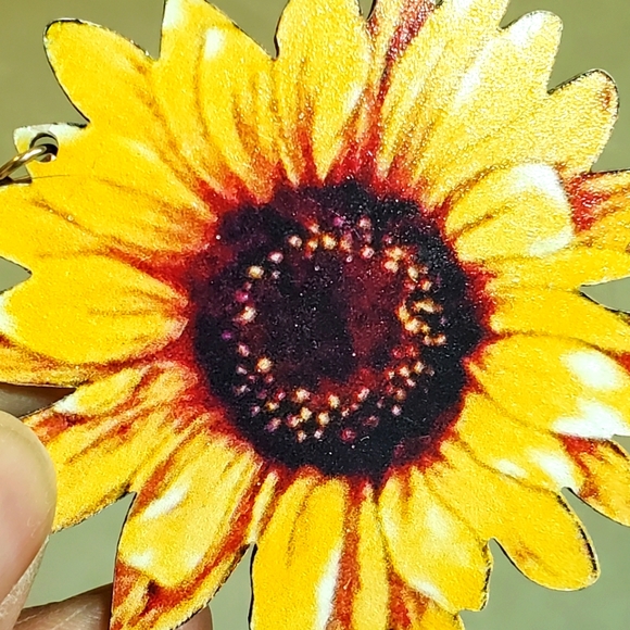 Jewelry - 💙🌻  Sunflower earrings